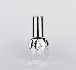 La bottiglia di vetro dello smalto UV elegante del gel, 5ml elimina intorno alla bottiglia dello smalto con la spazzola
